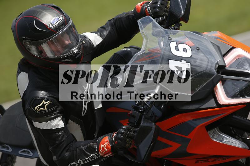 /Archiv-2024/29 12.06.2024 MOTO.CH Track Day ADR/Gruppe blau/46